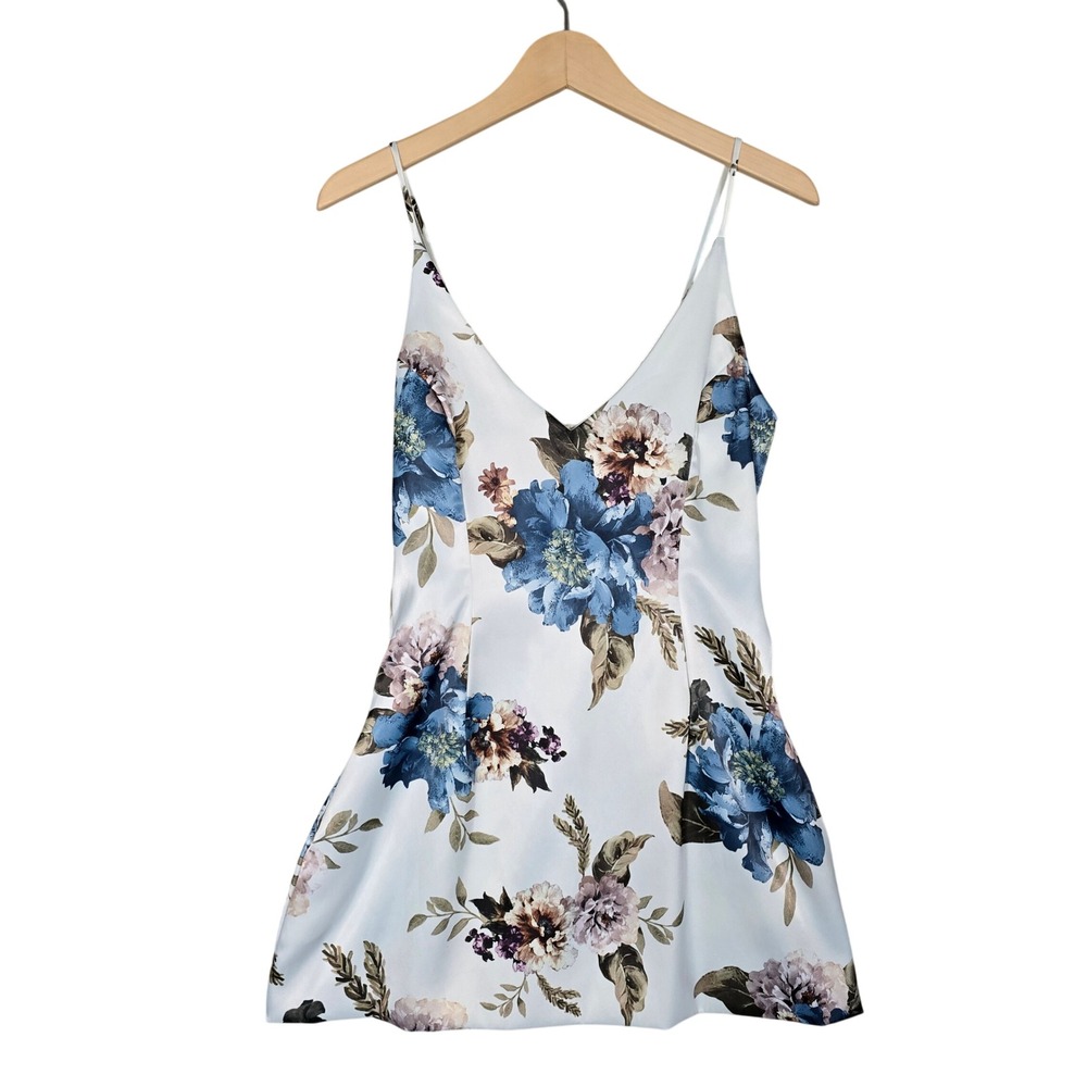 NWT Hollywood Boutique Women's Satin Floral Mini Dress Blue White Sateen M